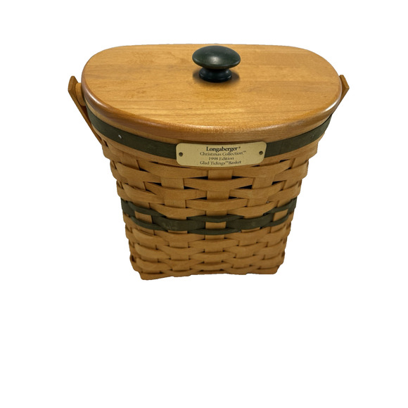 1998 Longaberger Christmas Glad Tidings Basket w/Lid 8.75"L x 6"W x 9"H - Picture 2 of 4